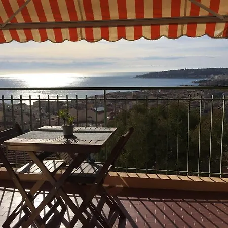 Menton Appartement Vue Mer 2 Pieces Exterior photo