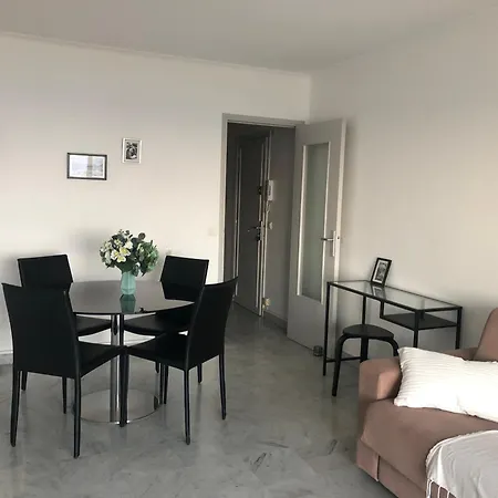 Menton Appartement Vue Mer 2 Pieces Exterior photo