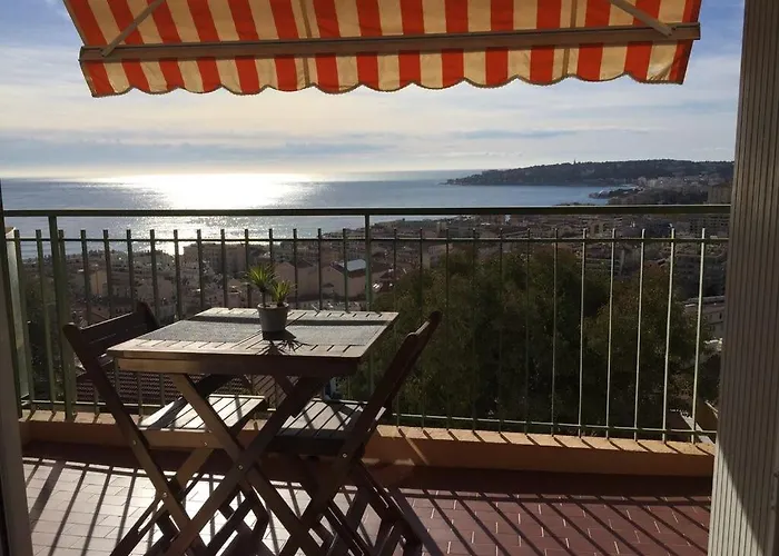 Menton Appartement Vue Mer 2 Pieces